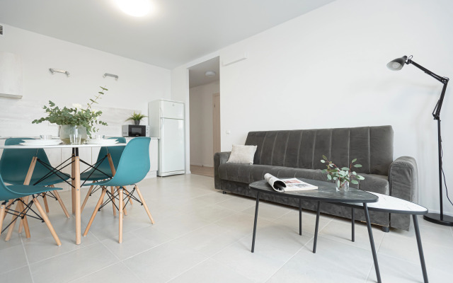 Квартира 2-комнатная ApartHause ЖД-вокзал