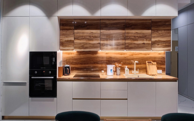 s 2mya Spalnyami - Goldwing Flat