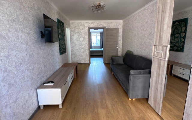 U Morya v Tsentre Goroda Flat