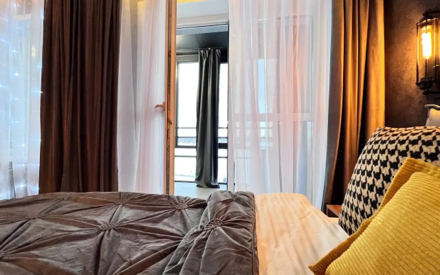 Апартаменты УHИKAЛЬНAЯ СTУДИЯ С МИНИ-БАСCЕЙHОМ НA ДВOИХ!