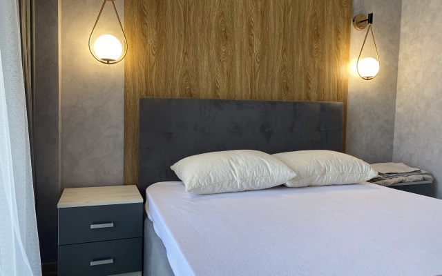 Kvartira-Loft Apartments
