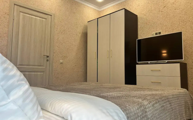 Жилое помещение 3-ком квартира Galaapart в самом центре