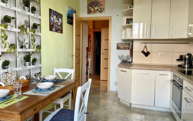 Vorota Flat