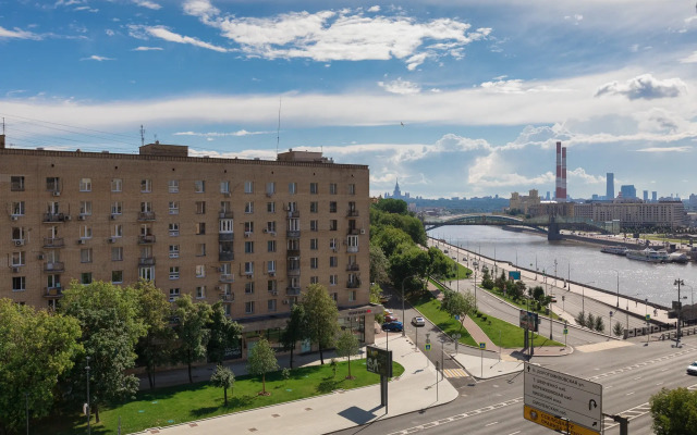 Квартира на Смоленской 10