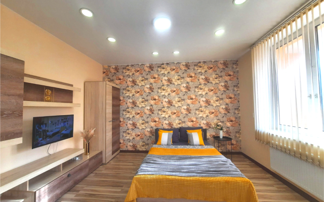 The Loft Yubileyny 68-1 Apartments