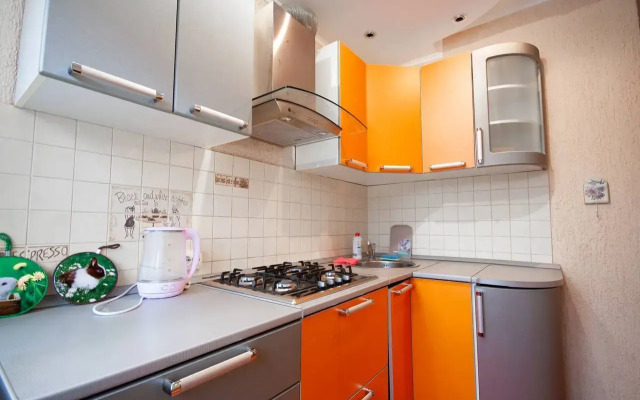 Апартаменты на Новомосковской 9