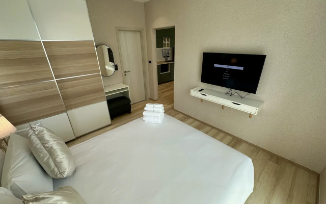The Titie Halo1 Apartments