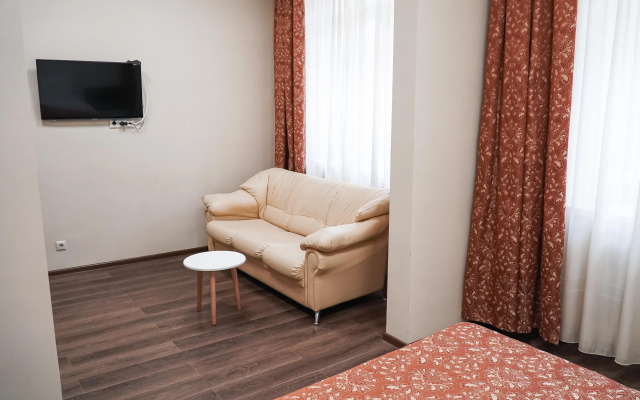 Taym Hotel