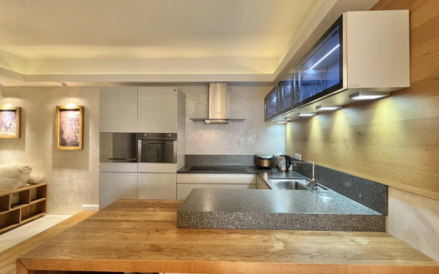 Apartments Alfa Chernomorskaya 26