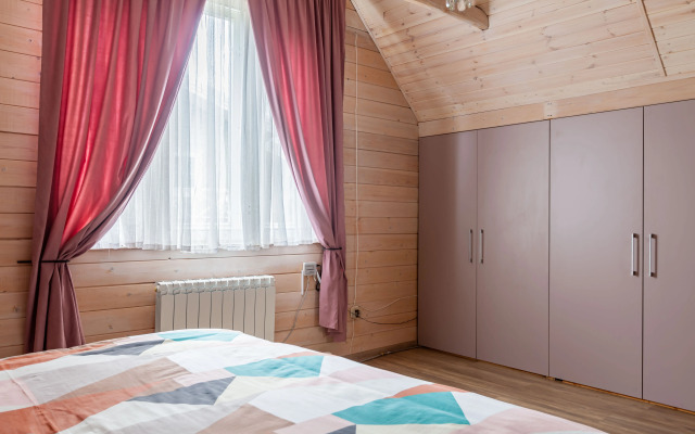 U Raify Guest House