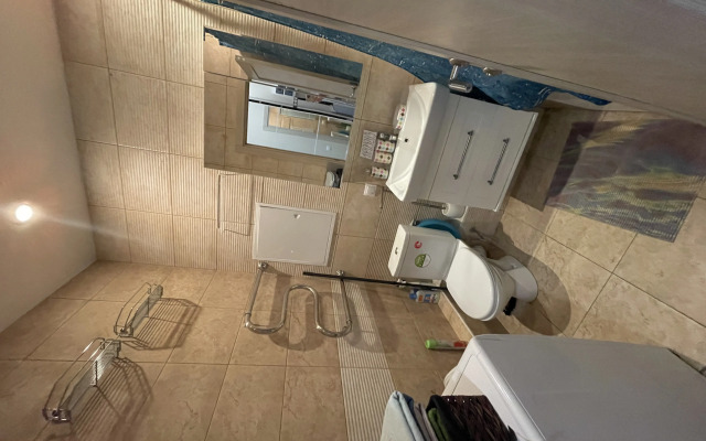 Uyutnaya Studiya v Novom Zhk Letniy Sad Apartments