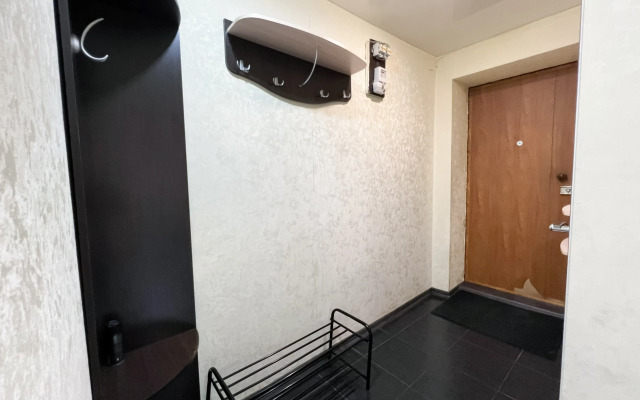 Квартира 2-комнатная на Коминтерна 17