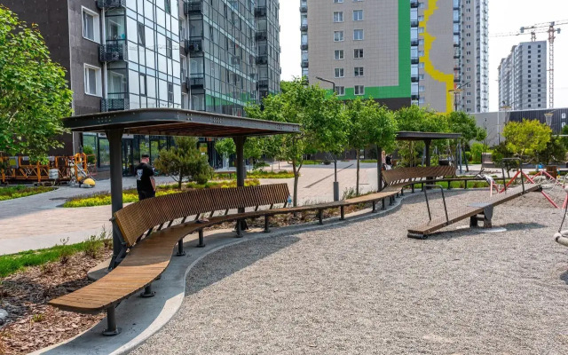 V Dome S Zakrytoy Territoriey Flat