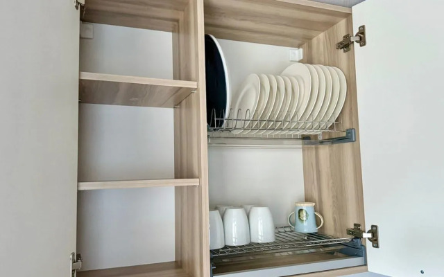 Квартира Трехкомнатная с Новым Дизайнерским Ремонтом