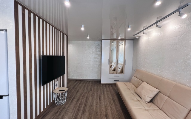 Sozvezdie Kamchatki Na Pr-Te 50 Let Oktyabrya 15/3 Apartments
