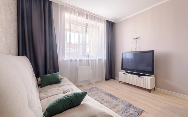 V Tsentre Na Gagarina Ot RentAp Flat