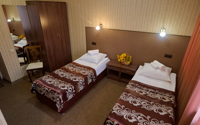 Zima Hotel