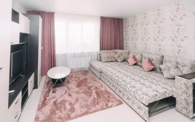 Apartamenty GLOBALSTAY v novom dome na Unnatov. 5 min do Readovskogo Parka