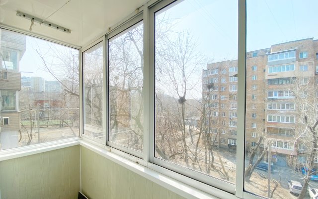 Trekhkomnatnye Na Ostryakova 7a Apartments