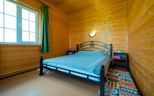 Частный дом на берегу озера Плещеево 57Б