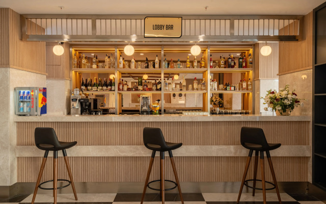Awen Hotel Lara