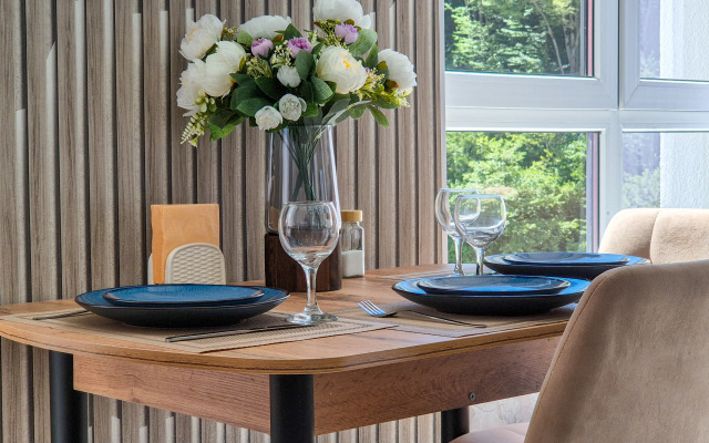 Prostornaya Studiya S Balkonom Flat