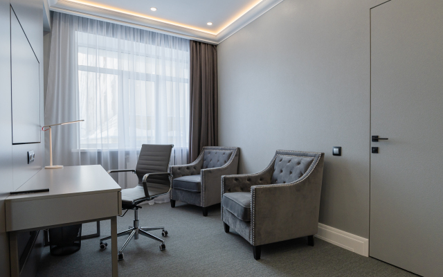 Отель Silver House