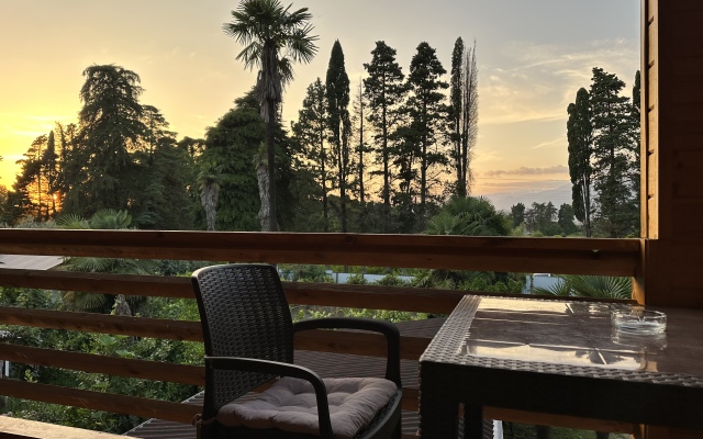 Leres Guest house