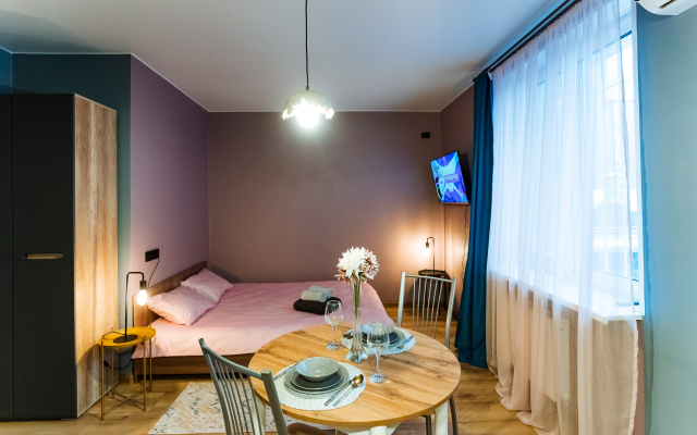 Flat Na Parkhomenko