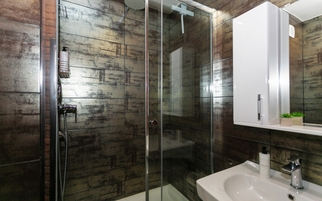 Квартира Большая Студия с Красивым Видом