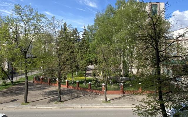 Zinina Vozle Uram I Naberezhnoy Apartments