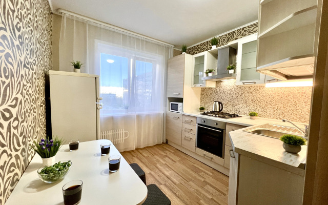 Uyutnaya Dvushka Na Novo-Vokzalnoy 257a Flat
