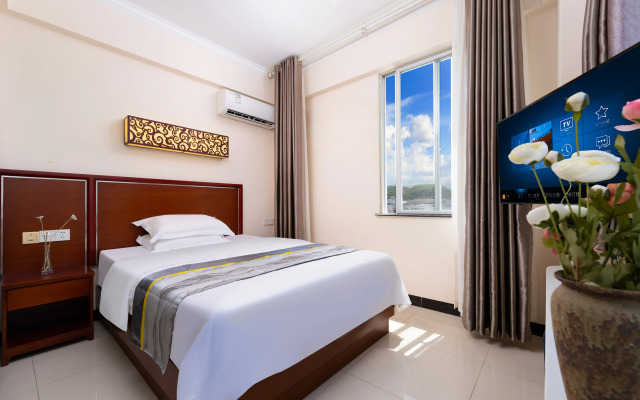 Syn-Khay Hotel
