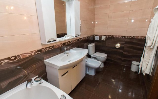 Отель Виноград