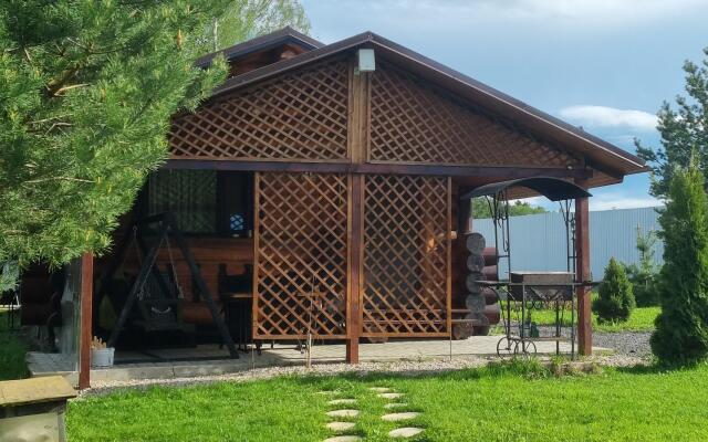 Volkovskoe Guest House