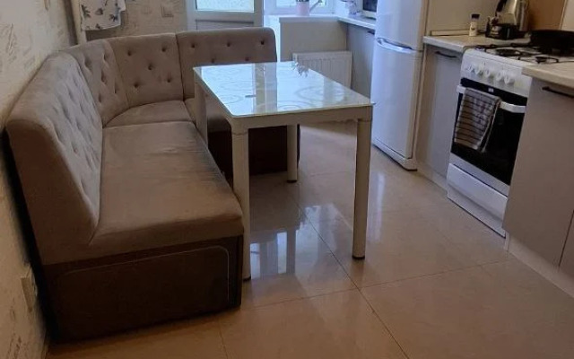 Квартира на Аллея Смелых 198б/2 1