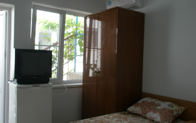 Blum Guest House