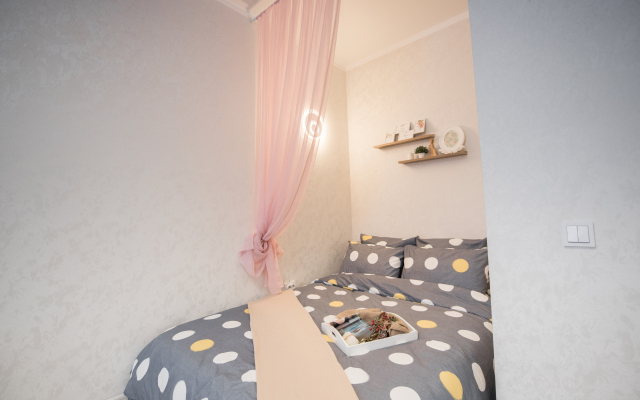 Апартаменты Smile Apartments с Балконом в Новом Доме