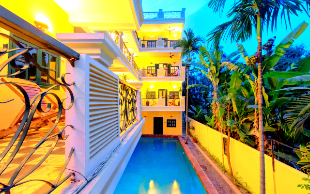 Golden Banana Residence Hotel
