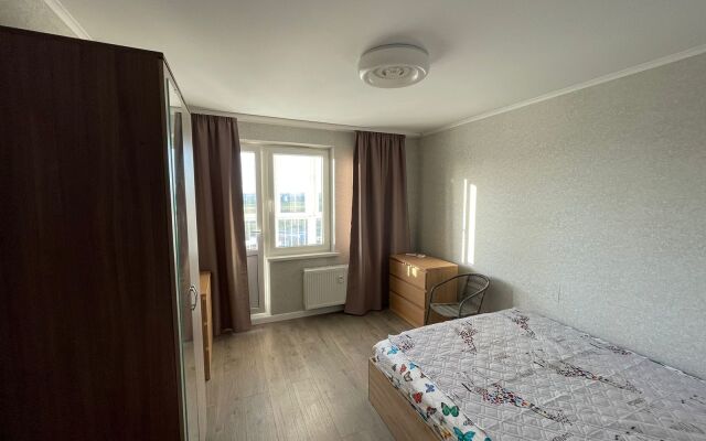S 2 Komnatami Na 16 Etazhe Apartments