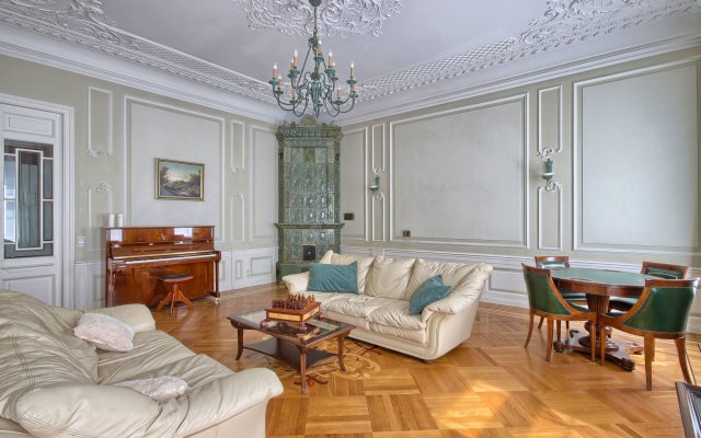 Апартаменты 1 MyhomeYourhome на Зверинской 42