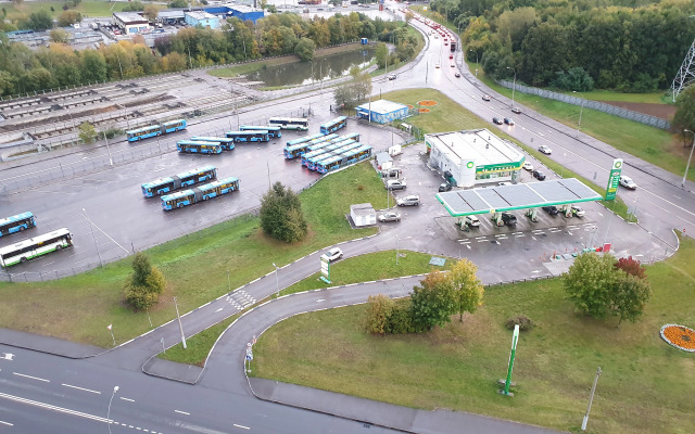 2kh-Komnatnye Sinyaya Ptitsa Apartment