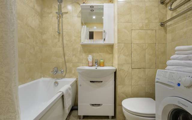 Asapro na ulice Losevskaya Flat