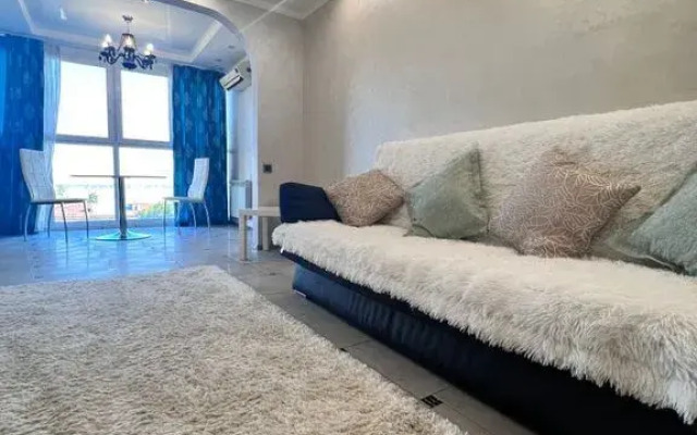 Квартира 2-комнатная на Соборная Улица, 5/7