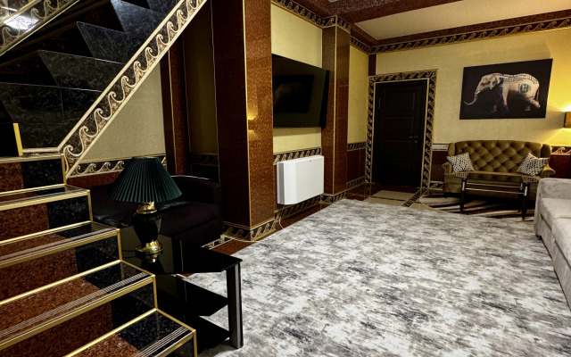 V 3 Minutakh ot Morya Private House
