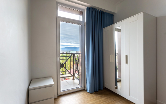 Apartment on the Heights