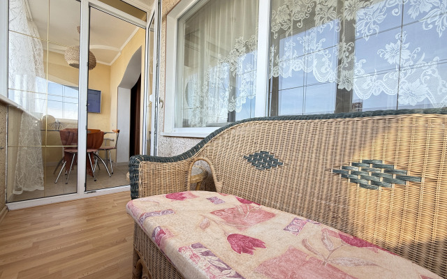 Квартира 2-ком Окт Революции 27-40 Севастополь КакДома