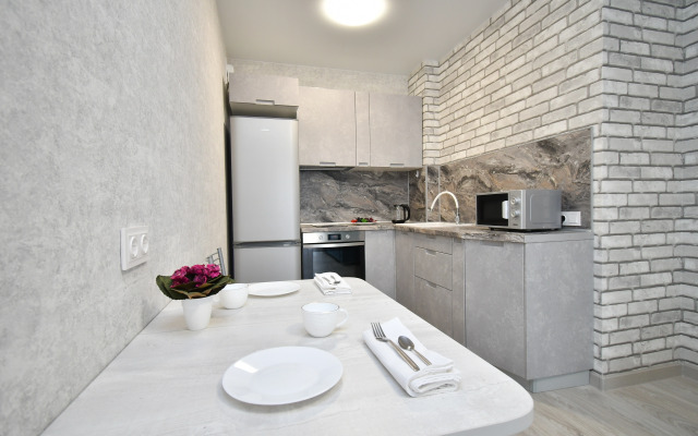 Апартаменты Мужества 10 Б