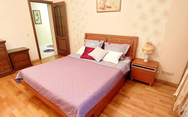 2 Komn. Luchshaya na Moskovskoj Flat