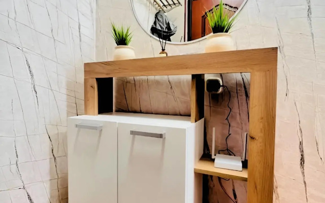 Marat Home po Ul. Suleymanovoy 7 Flat